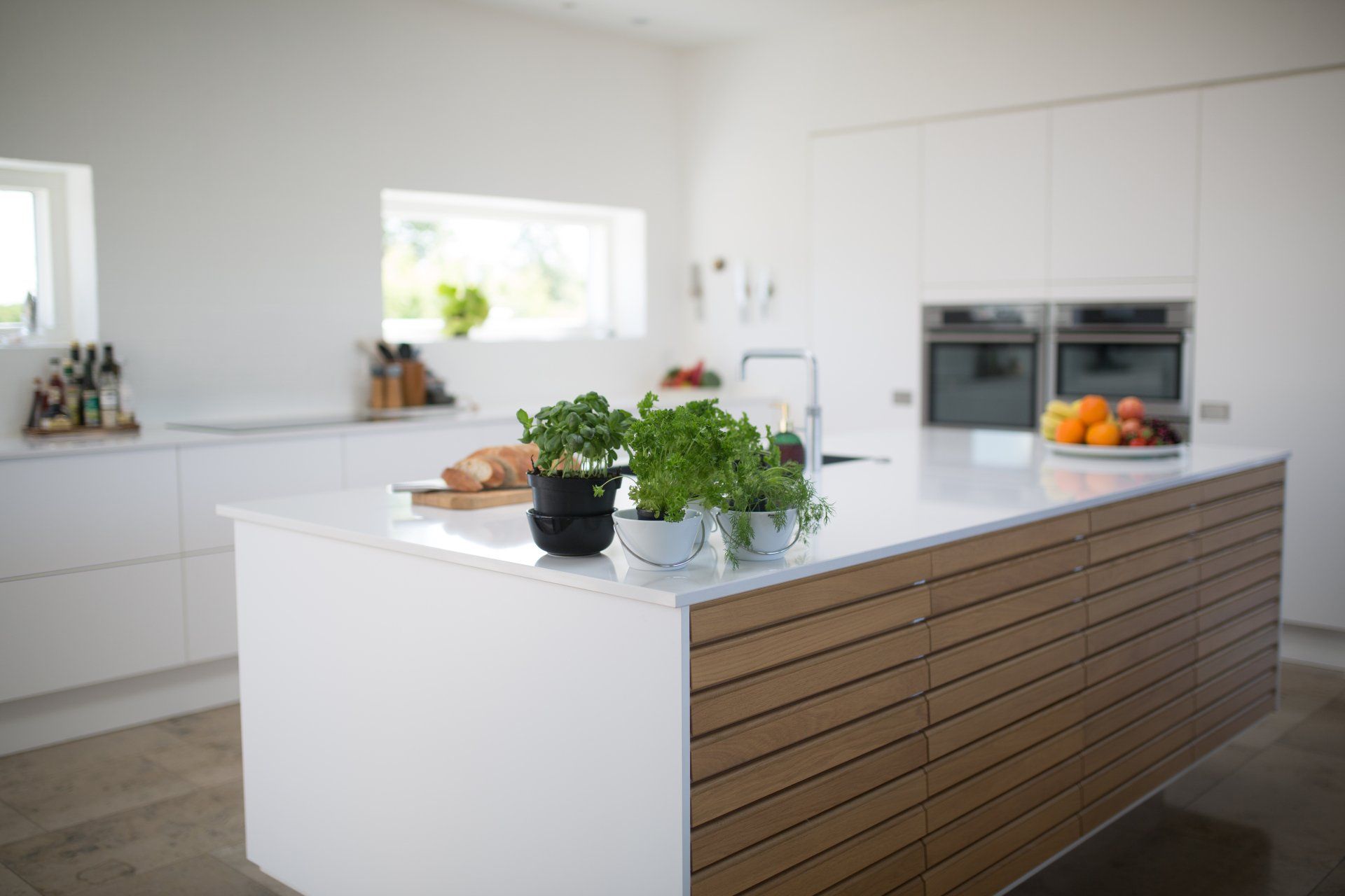 Marble kitchen countertop and marble island in a Chicago apartment